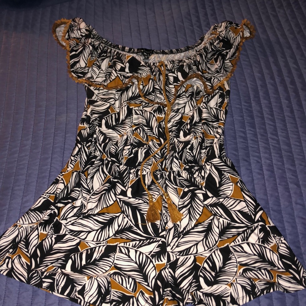 Derek Heart off the shoulder romper